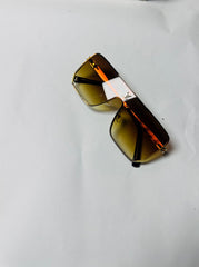 LV bigger frame-Havana Gold