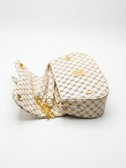 White check shoulder bag