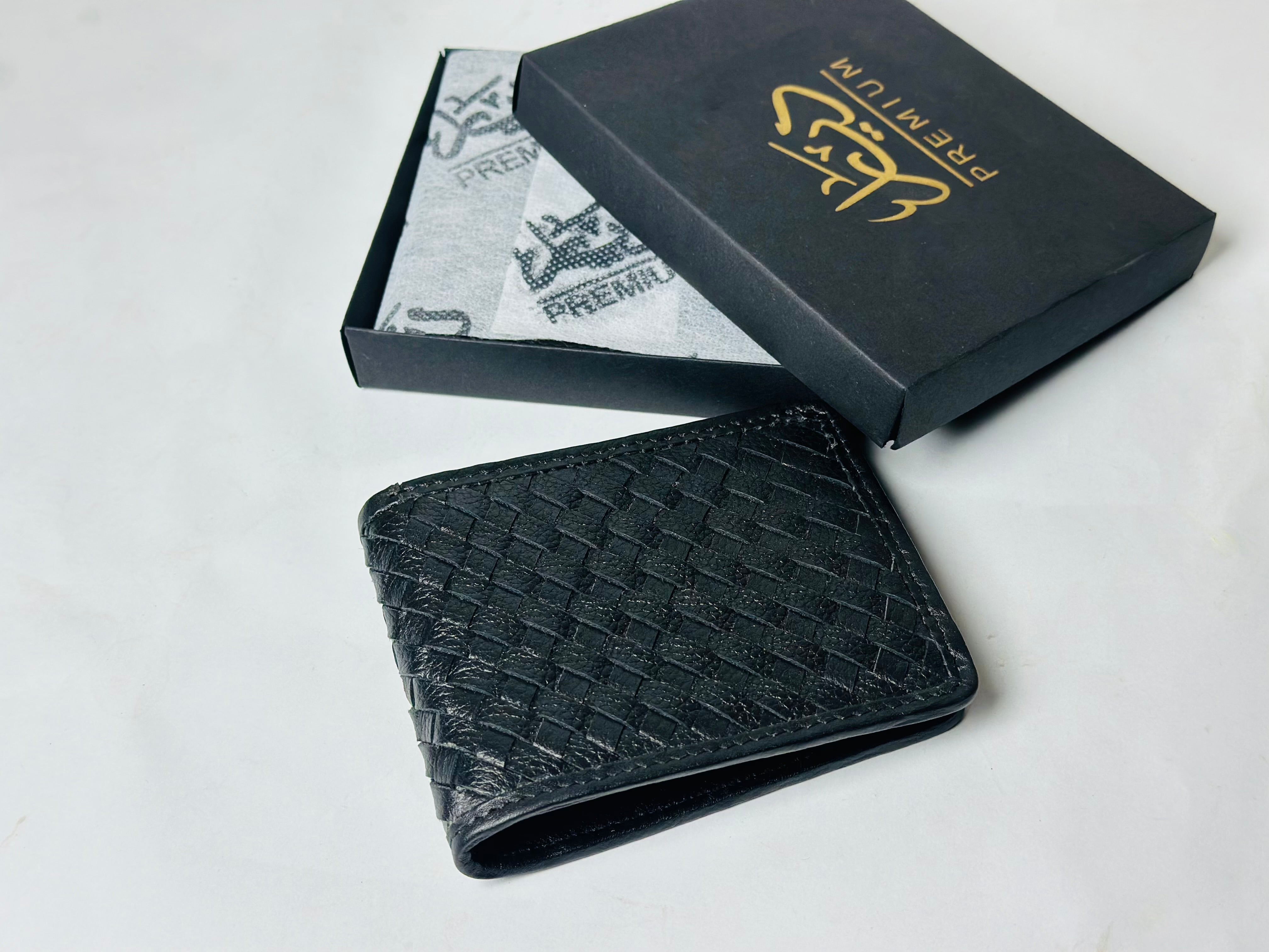 double layered hand knitted 100% leather regular wallet