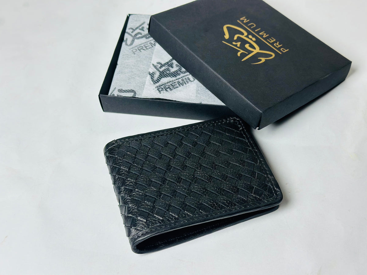 double layered hand knitted 100% leather regular wallet
