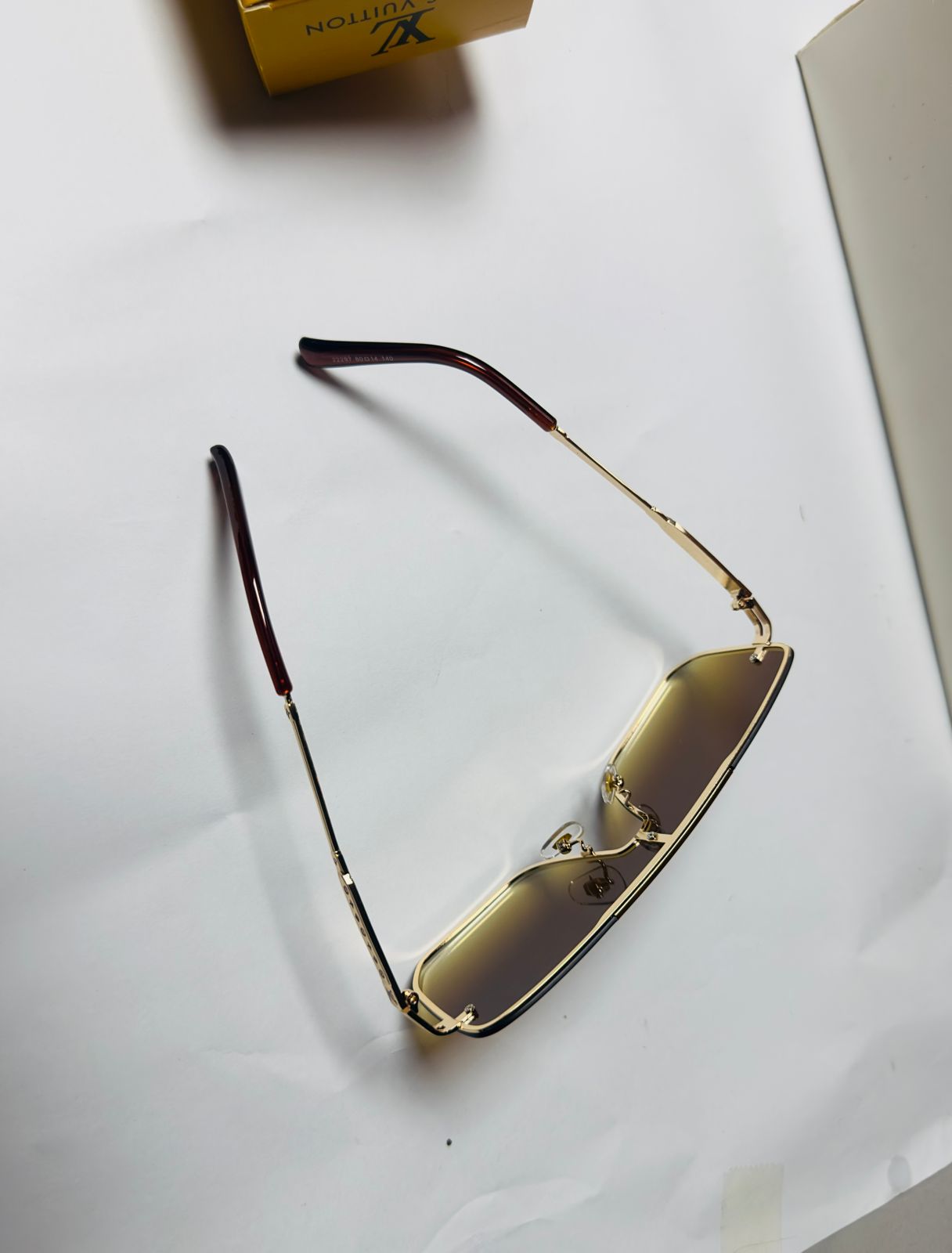 LV bigger frame-Havana Gold